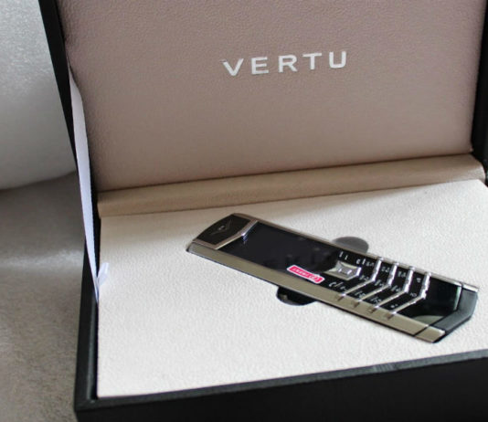 Копии Vertu — доступная роскошь